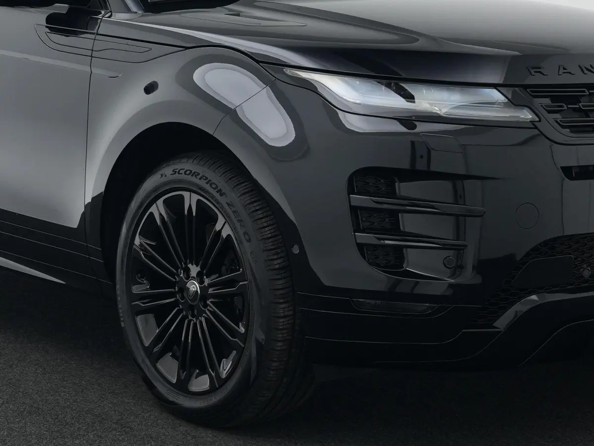 1.5 P270e PHEV Business Dynamic Edition | Cold Climate Pack | Black Exterior Pack | Elektrische Trekhaak |