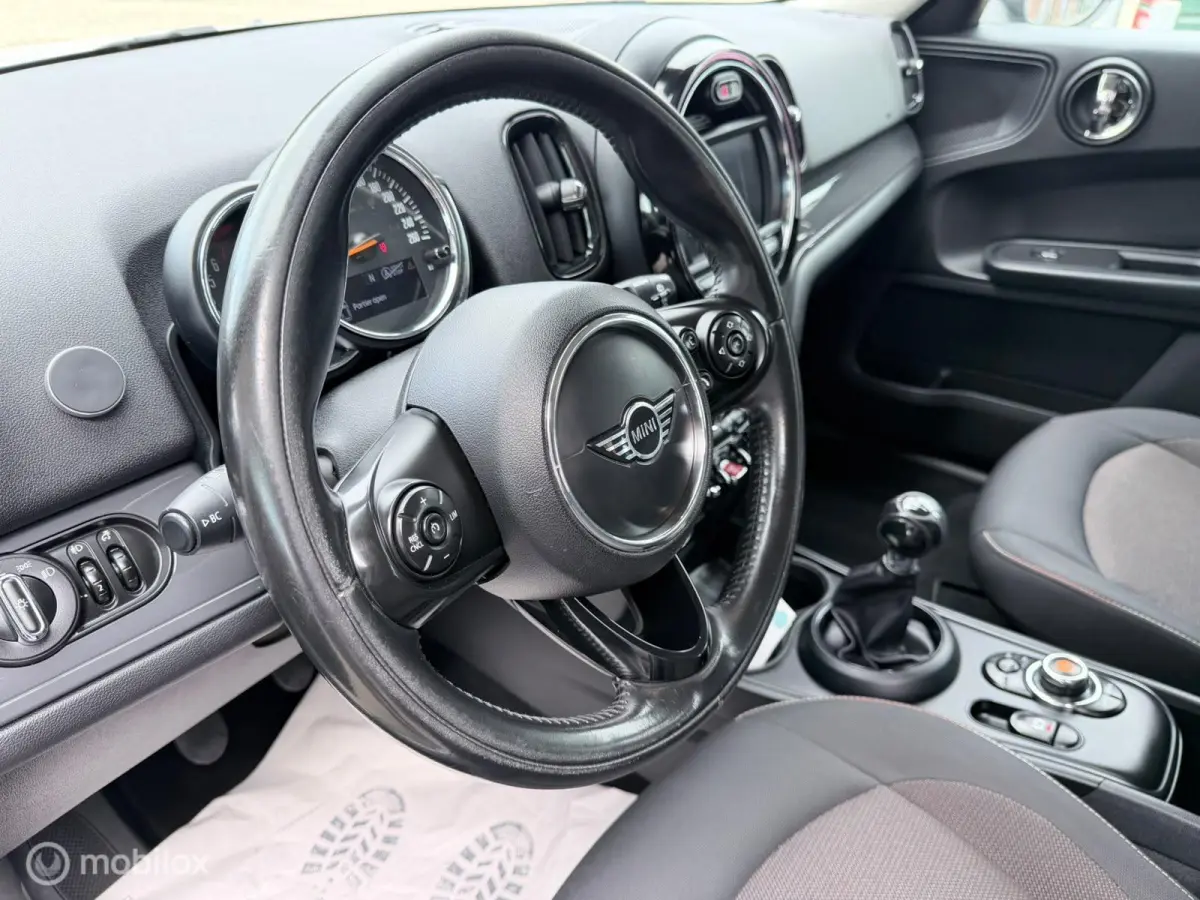 Cooper Business Edition 2018 | NAP |Benzine