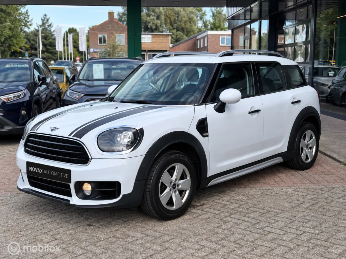 Cooper Business Edition 2018 | NAP |Benzine