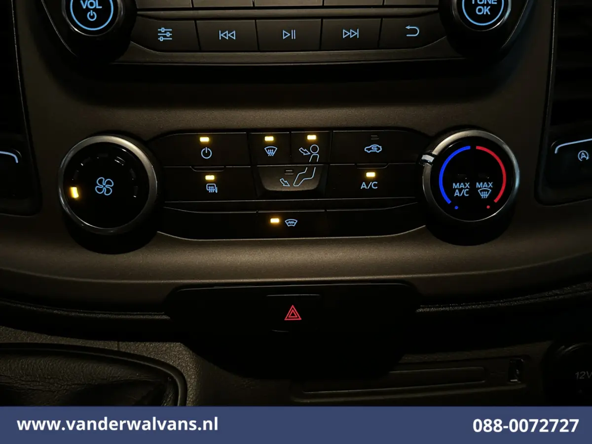 2.0 TDCI 155pk Bakwagen 225cm Hoog Laadklep Euro6 Airco | 1050kg laadvermogen | Camera | Cruisecontrol | Verwarmde voorruit Bijrijdersbank