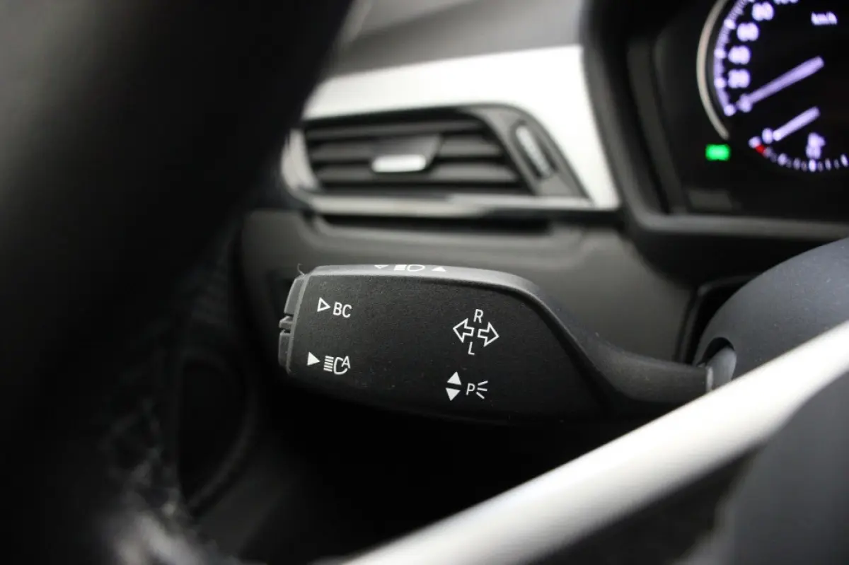 sDrive18i Business Edition Automaat - Carplay, Camera, Headup Display, Cruise