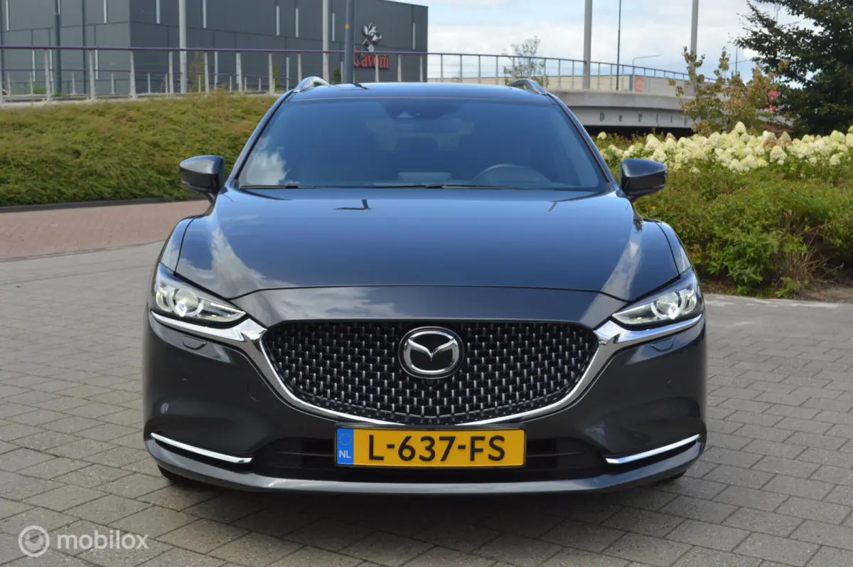2.5 SkyActiv-G 194 Signature