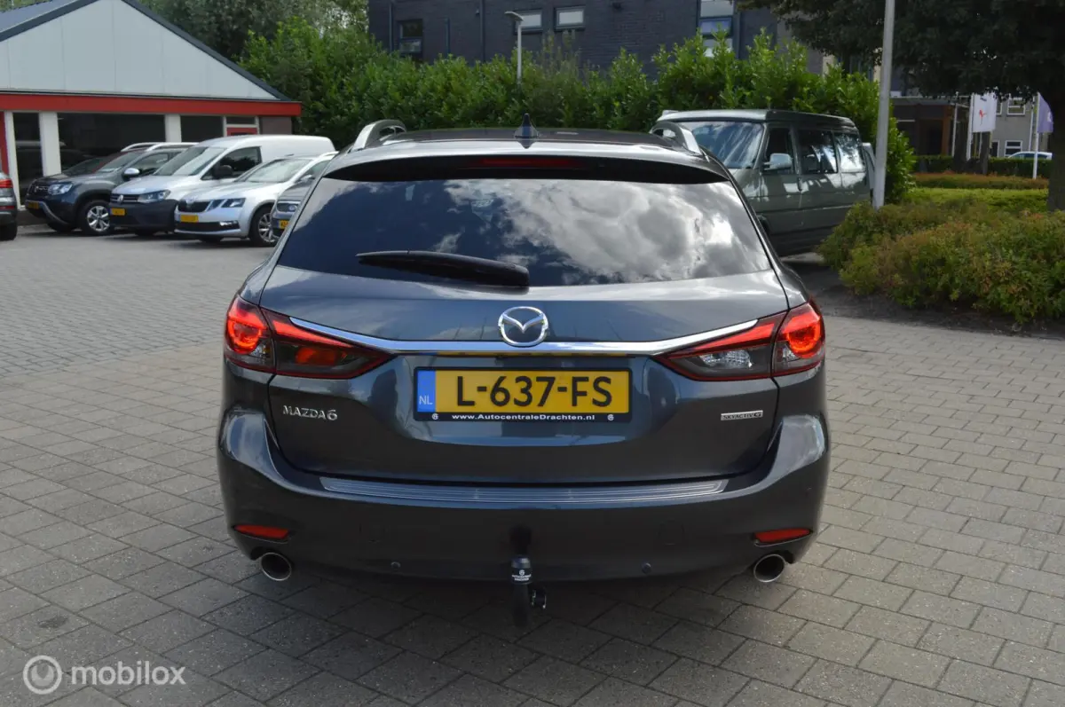 2.5 SkyActiv-G 194 Signature