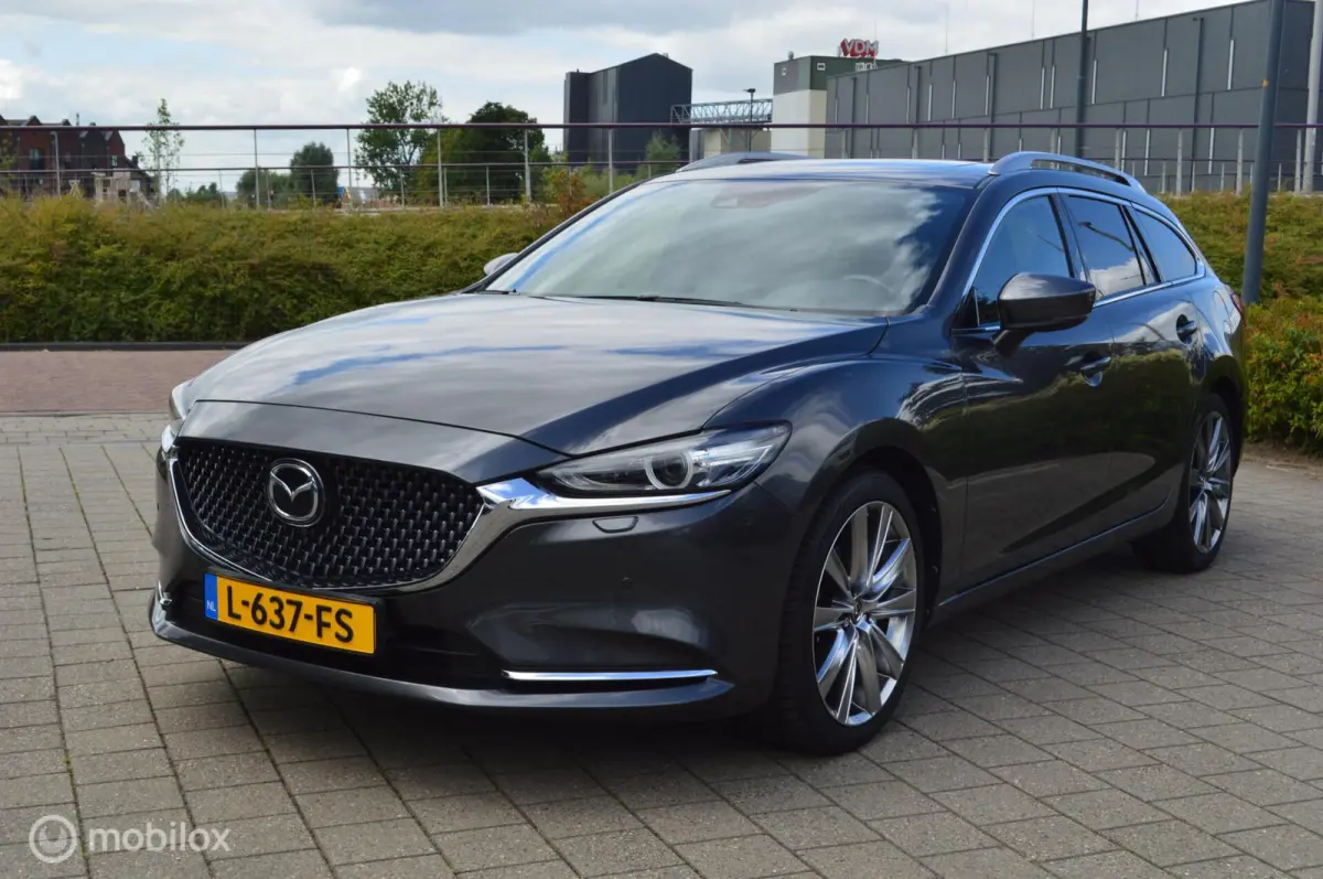 2.5 SkyActiv-G 194 Signature