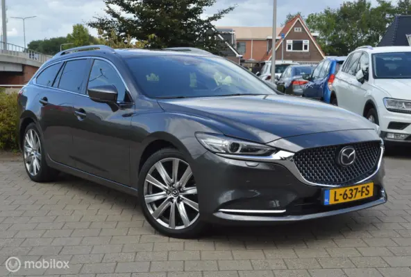 2.5 SkyActiv-G 194 Signature