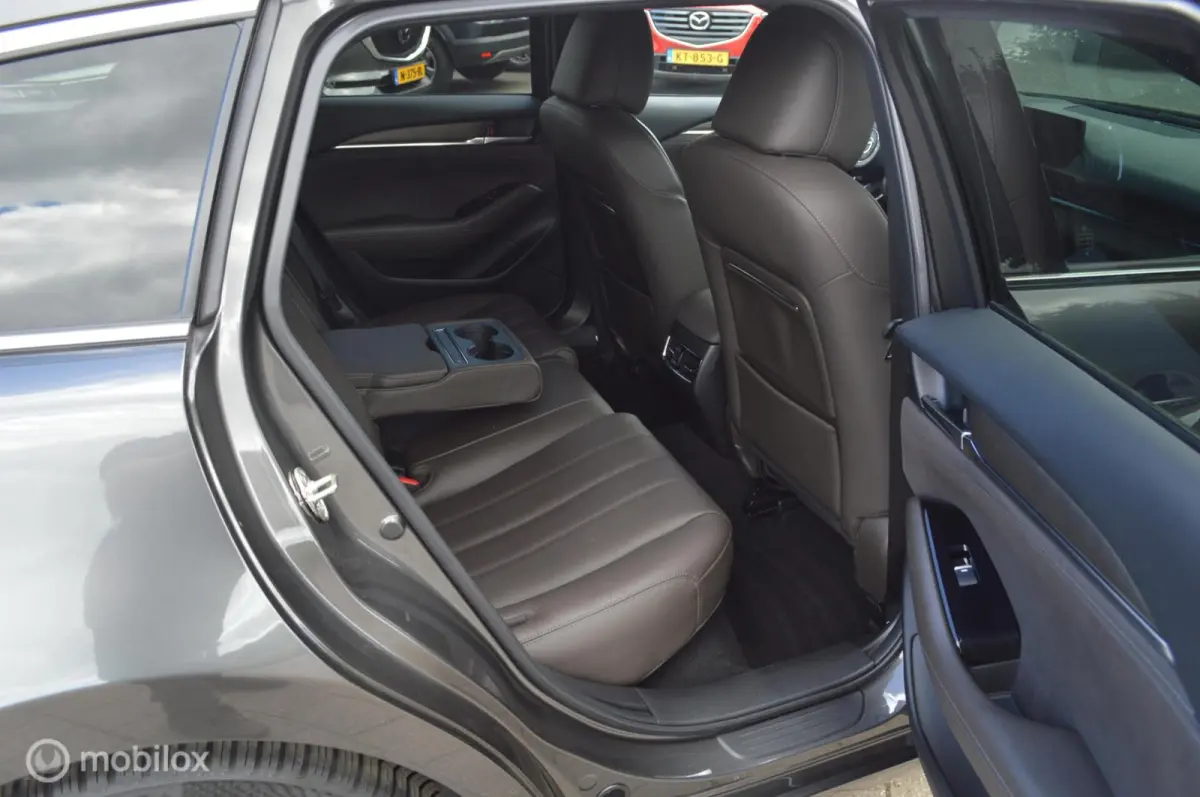 2.5 SkyActiv-G 194 Signature