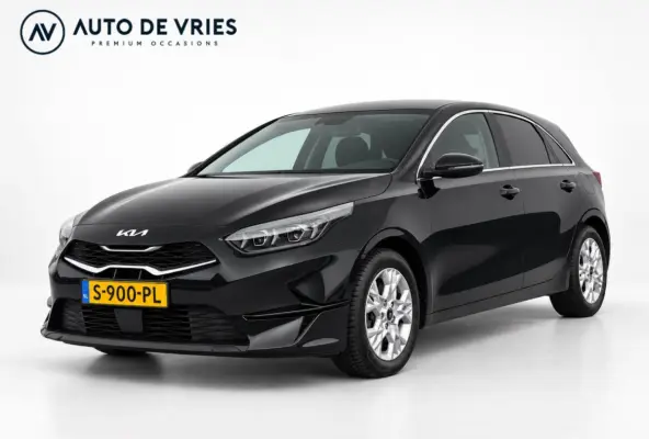 1.0 T-GDi 120pk DynamicPlusLine | Navigatie | Camera | Winterpakket