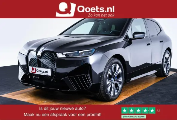 xDrive40 Sportpakket - Trekhaak - Panoramadak - Multifunctionele stoelen voor - Getinte Ruiten -