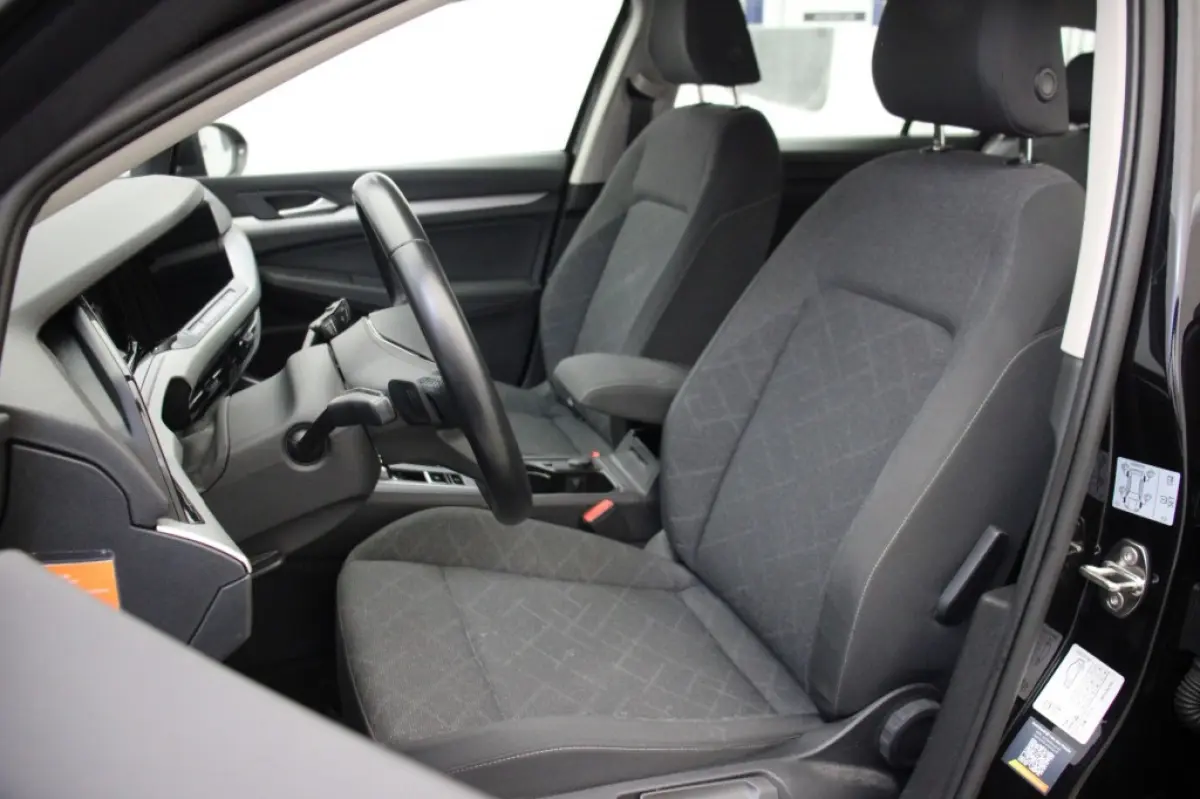1.0 eTSI Life Automaat - Digitaal Cockpit, Carplay, Adapt. Cruise. Afn. Trekhaak