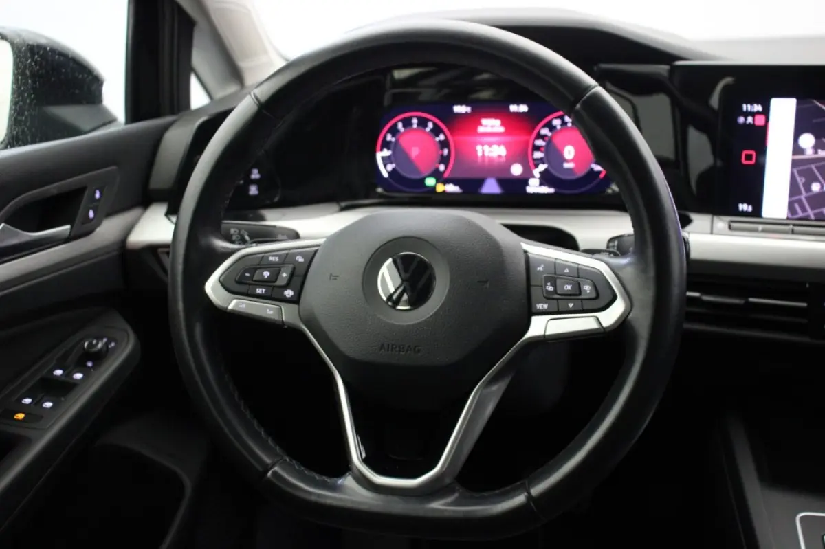 1.0 eTSI Life Automaat - Digitaal Cockpit, Carplay, Adapt. Cruise. Afn. Trekhaak