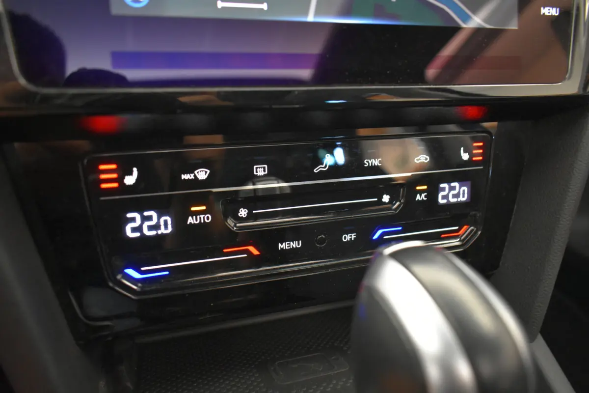 1.4 TSI PHEV GTE Pano Trekh Cam Dhoek det Winterpack Incl W-banden