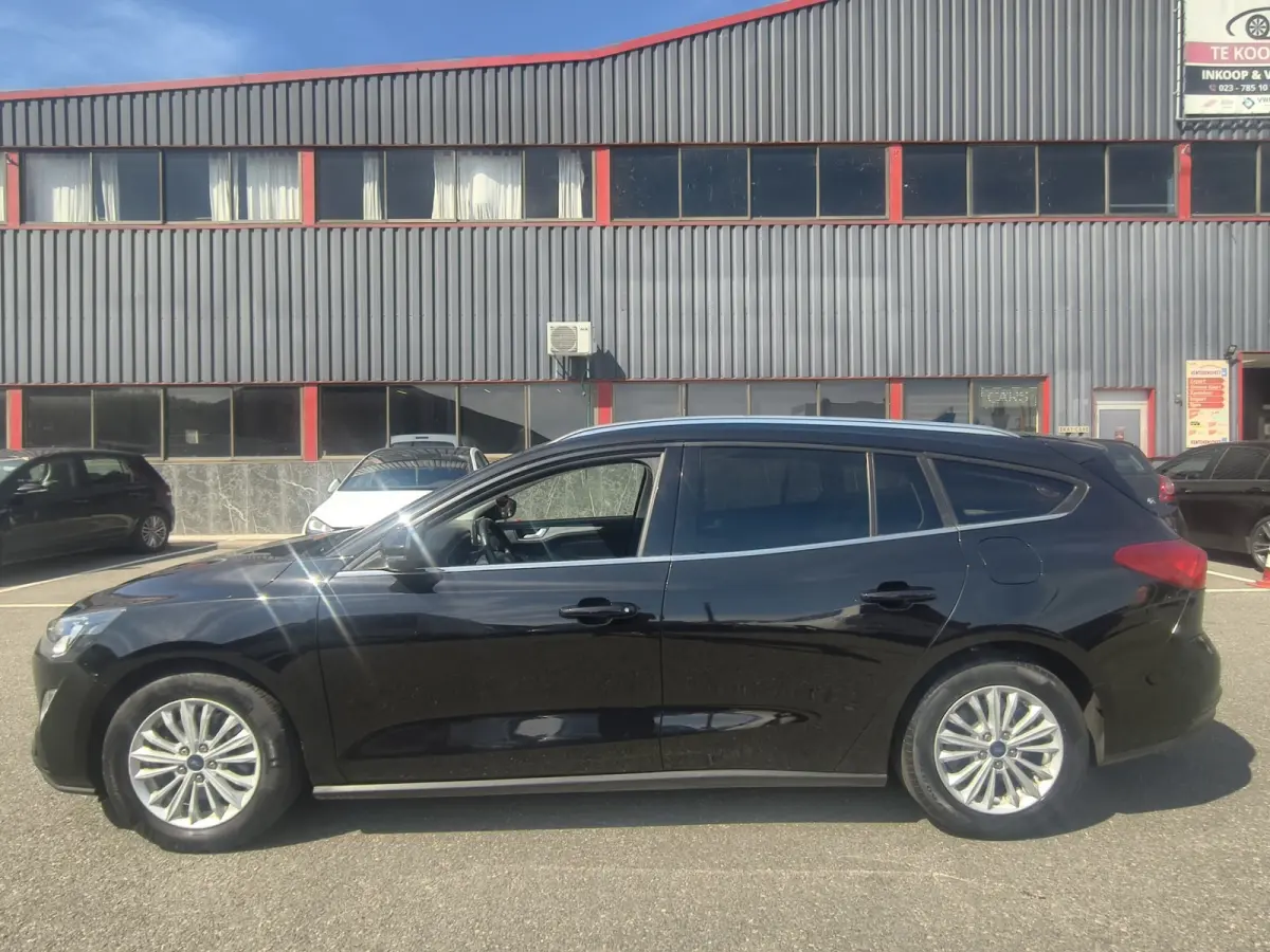1.0 EcoBoost Hybrid Titanium X Business-NAP-PANO-1E EIGENAREN