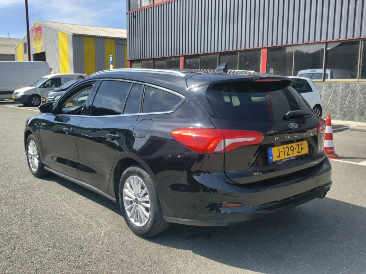 1.0 EcoBoost Hybrid Titanium X Business-NAP-PANO-1E EIGENAREN