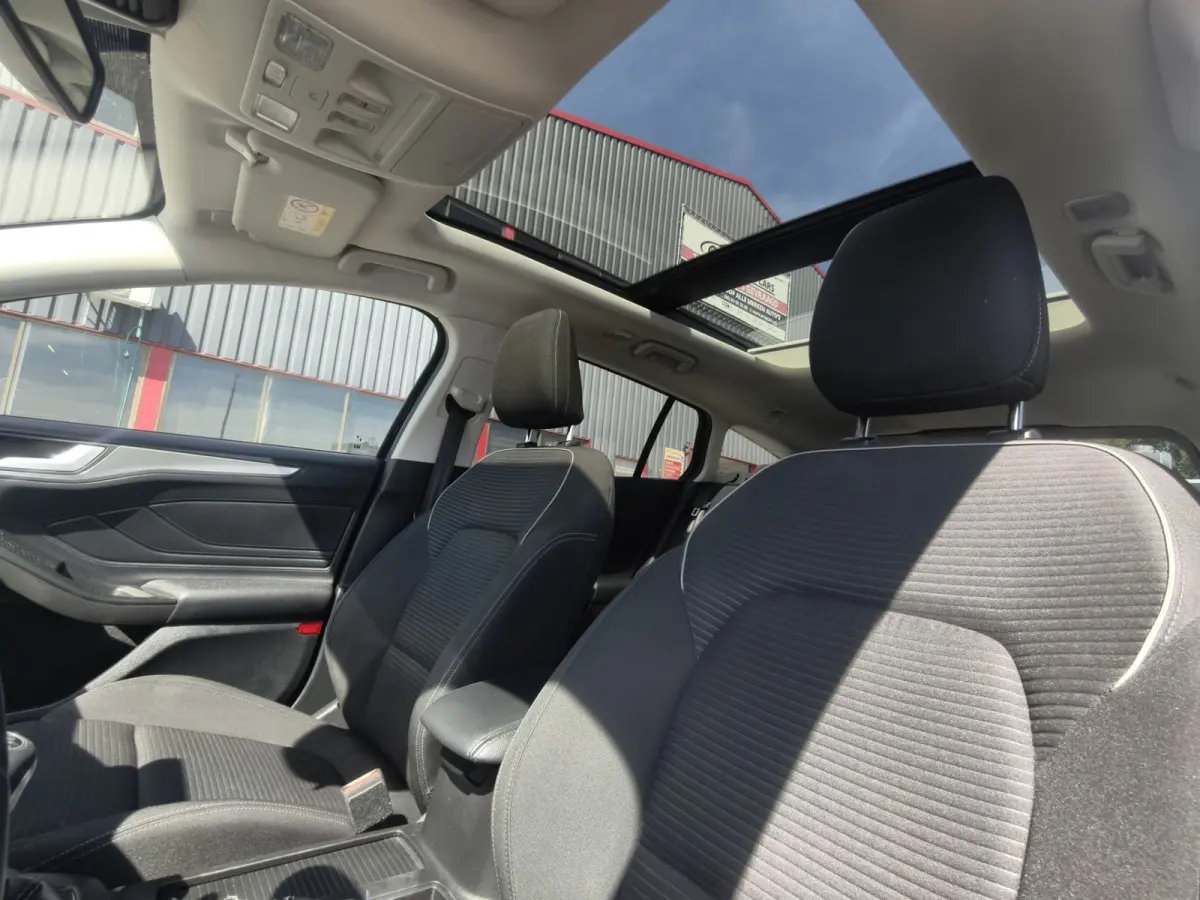 1.0 EcoBoost Hybrid Titanium X Business-NAP-PANO-1E EIGENAREN