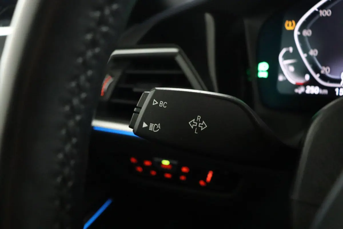 330e xDrive | SOH 92% | M Sportpakket | Trekhaak | Stoelverwarming