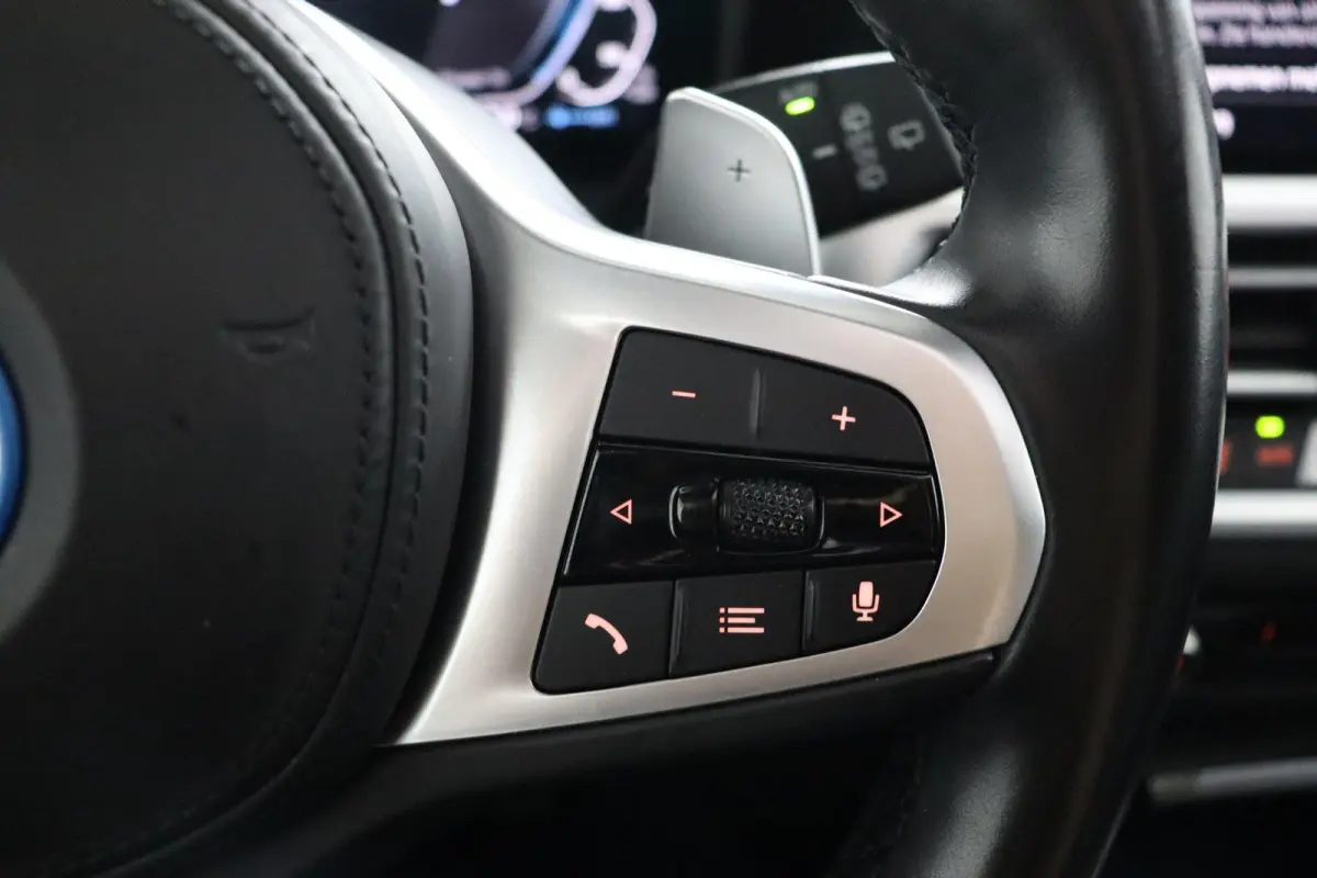330e xDrive | SOH 92% | M Sportpakket | Trekhaak | Stoelverwarming