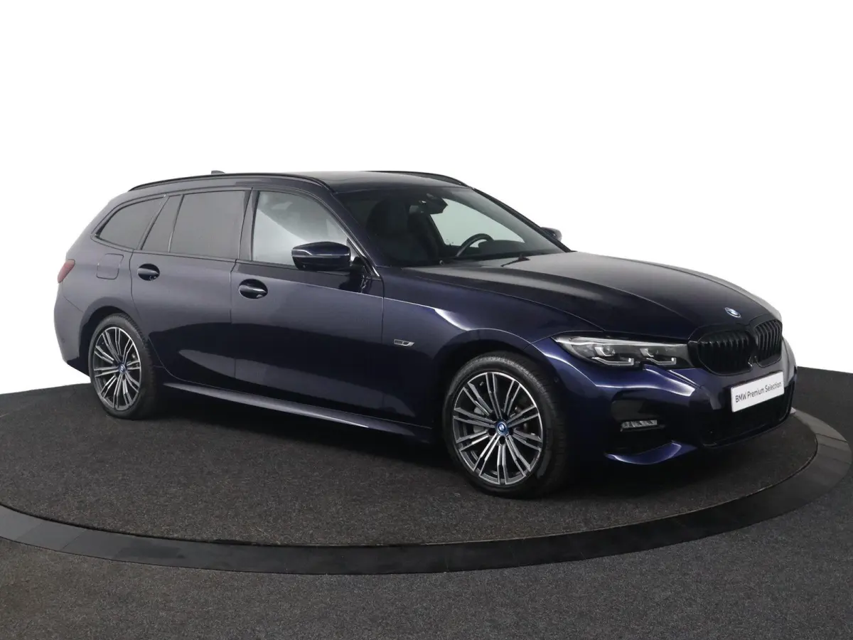 330e xDrive | SOH 92% | M Sportpakket | Trekhaak | Stoelverwarming