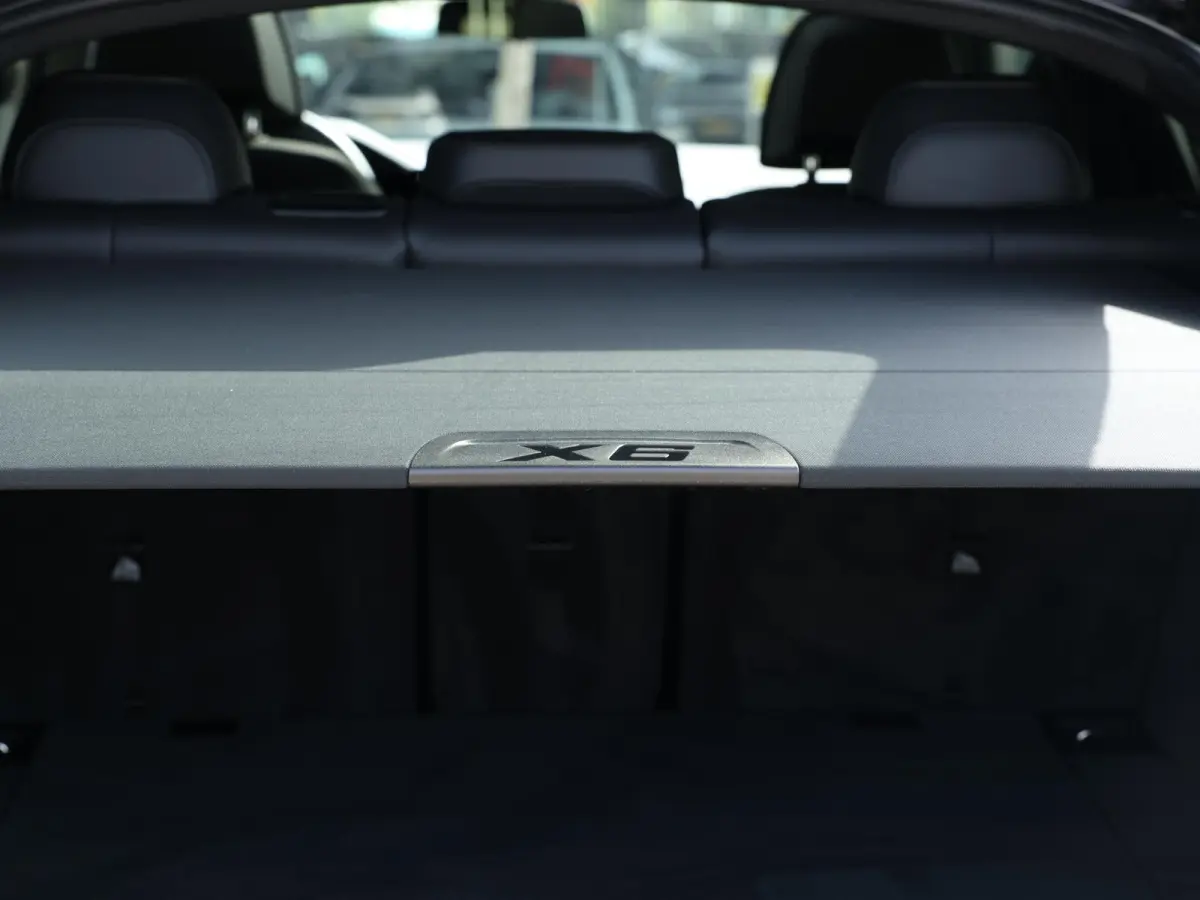 xDrive40i M-Sport|Iconic Glow|Pano|Laser|Nappa