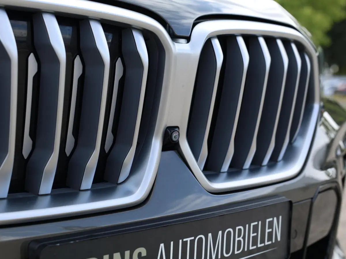 xDrive40i M-Sport|Iconic Glow|Pano|Laser|Nappa