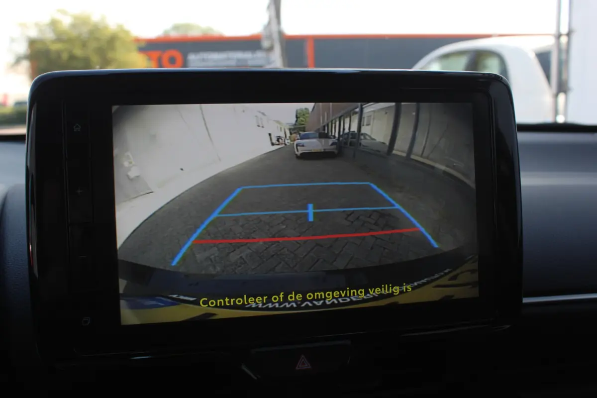 1.5 Exclusive-line l Adaptieve cruise contol l Lane assist l BLIS l PDC l Parkeercamera l Stuur- en stoelverwarming l Apple carplay/ Android auto l 16 inch