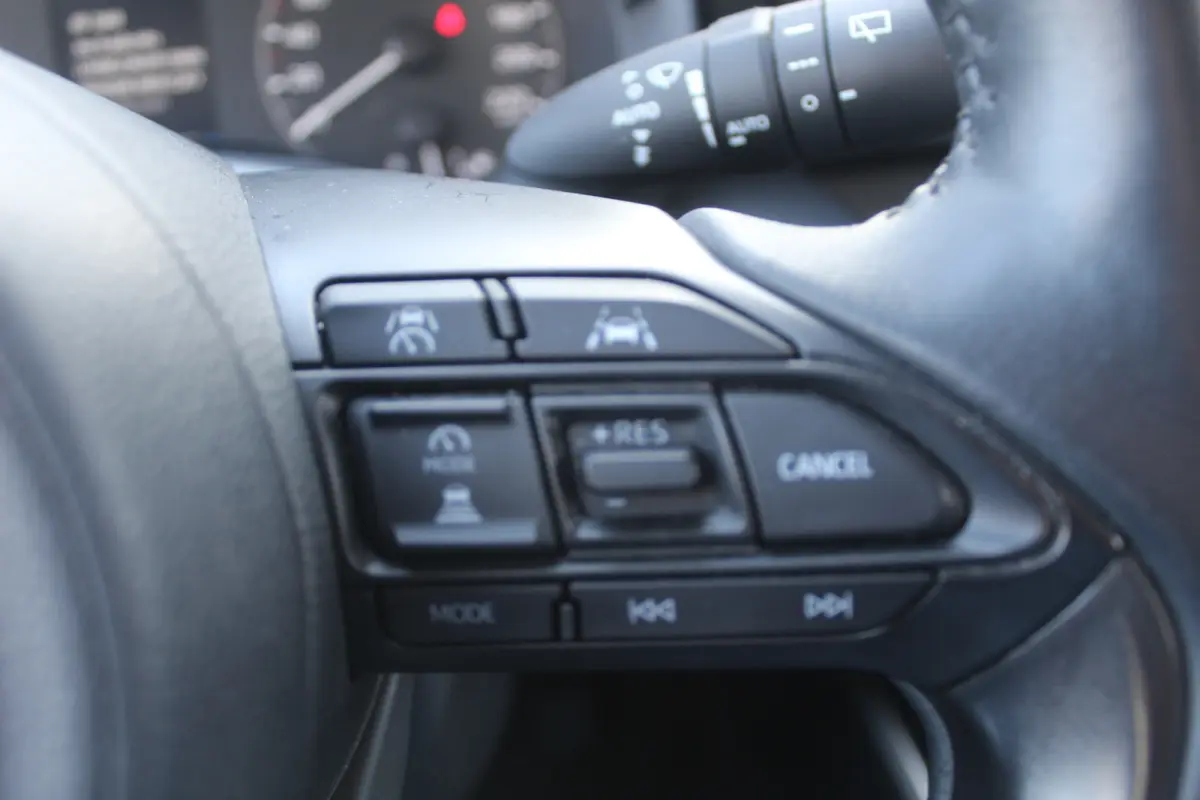 1.5 Exclusive-line l Adaptieve cruise contol l Lane assist l BLIS l PDC l Parkeercamera l Stuur- en stoelverwarming l Apple carplay/ Android auto l 16 inch