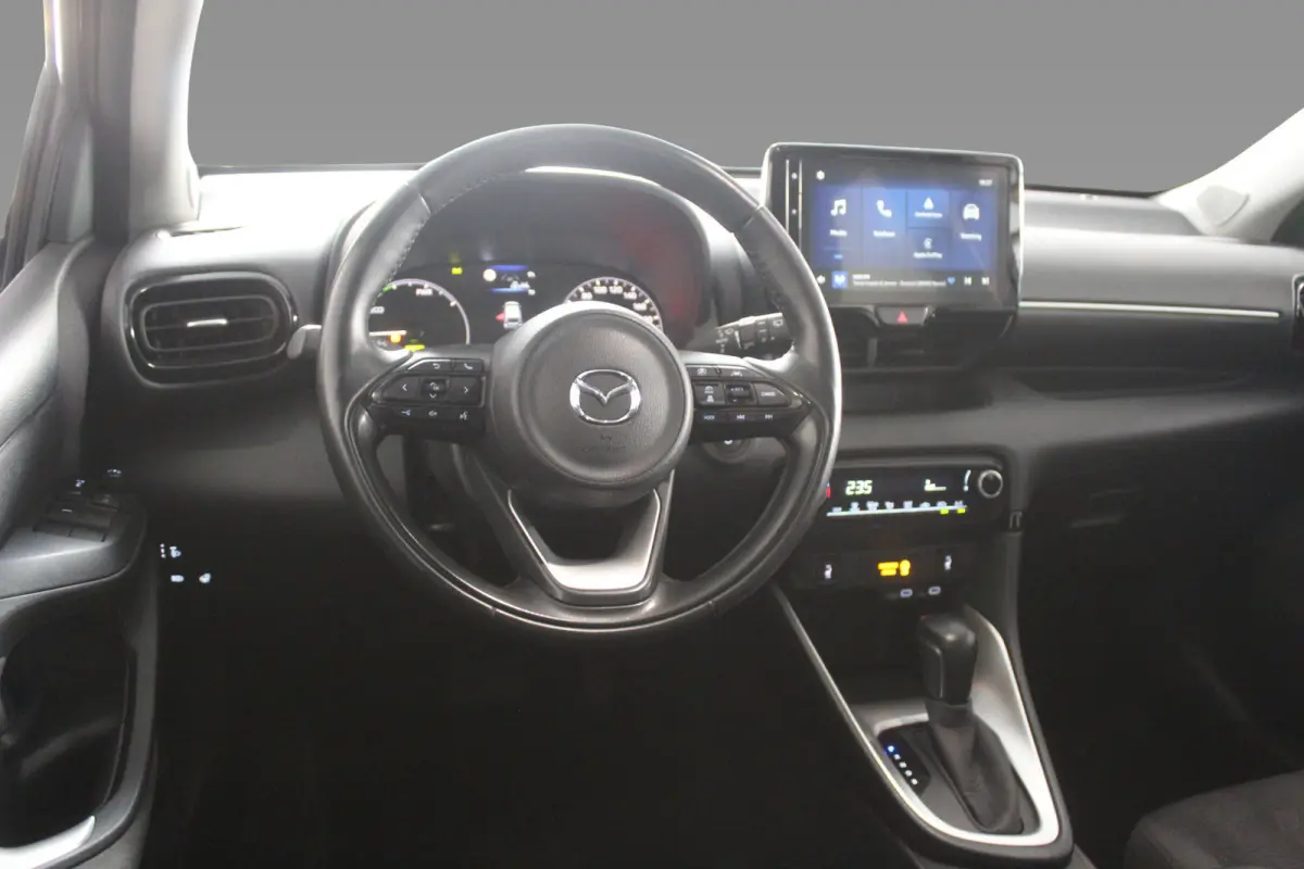 1.5 Exclusive-line l Adaptieve cruise contol l Lane assist l BLIS l PDC l Parkeercamera l Stuur- en stoelverwarming l Apple carplay/ Android auto l 16 inch