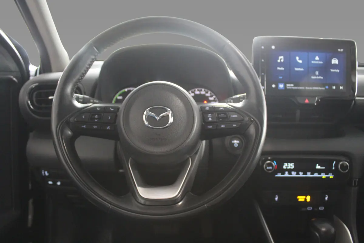 1.5 Exclusive-line l Adaptieve cruise contol l Lane assist l BLIS l PDC l Parkeercamera l Stuur- en stoelverwarming l Apple carplay/ Android auto l 16 inch