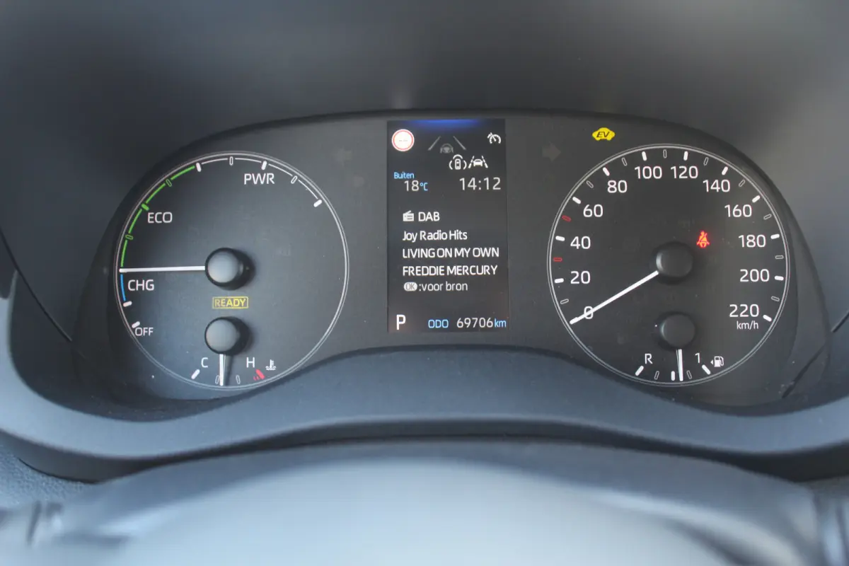 1.5 Exclusive-line l Adaptieve cruise contol l Lane assist l BLIS l PDC l Parkeercamera l Stuur- en stoelverwarming l Apple carplay/ Android auto l 16 inch