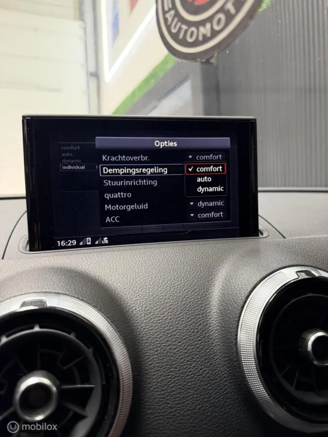 RS3 2.5 TFSI QUATTRO PANO B&O NARDO KEYLESS MAGNETIC