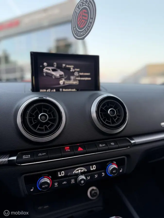 RS3 2.5 TFSI QUATTRO PANO B&O NARDO KEYLESS MAGNETIC