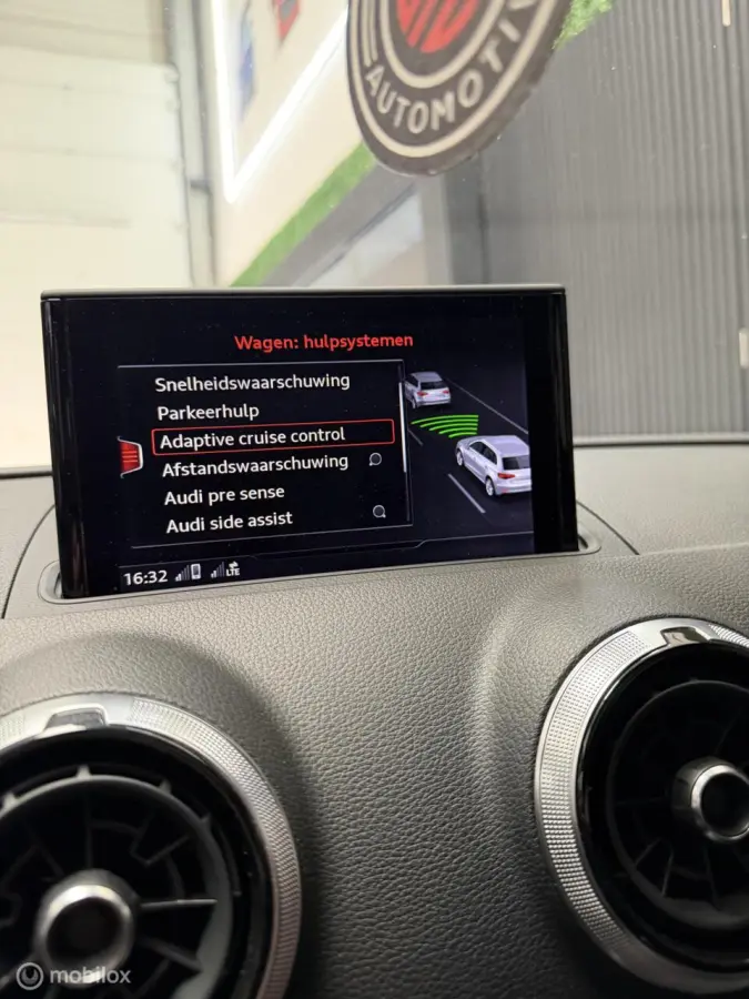RS3 2.5 TFSI QUATTRO PANO B&O NARDO KEYLESS MAGNETIC