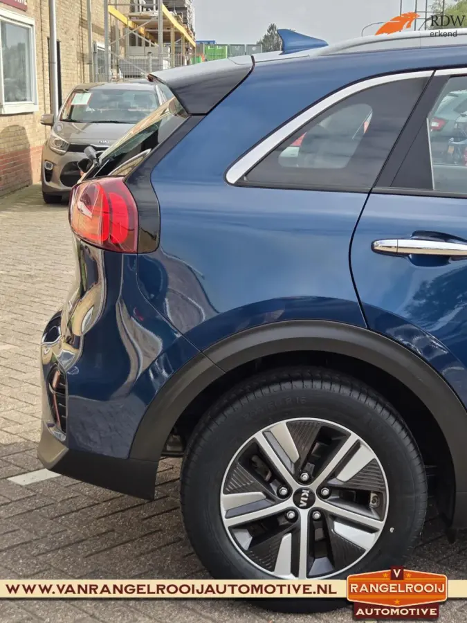 1.6 GDi Hybrid DynamicLine, ACC, camera, carplay, lane assist