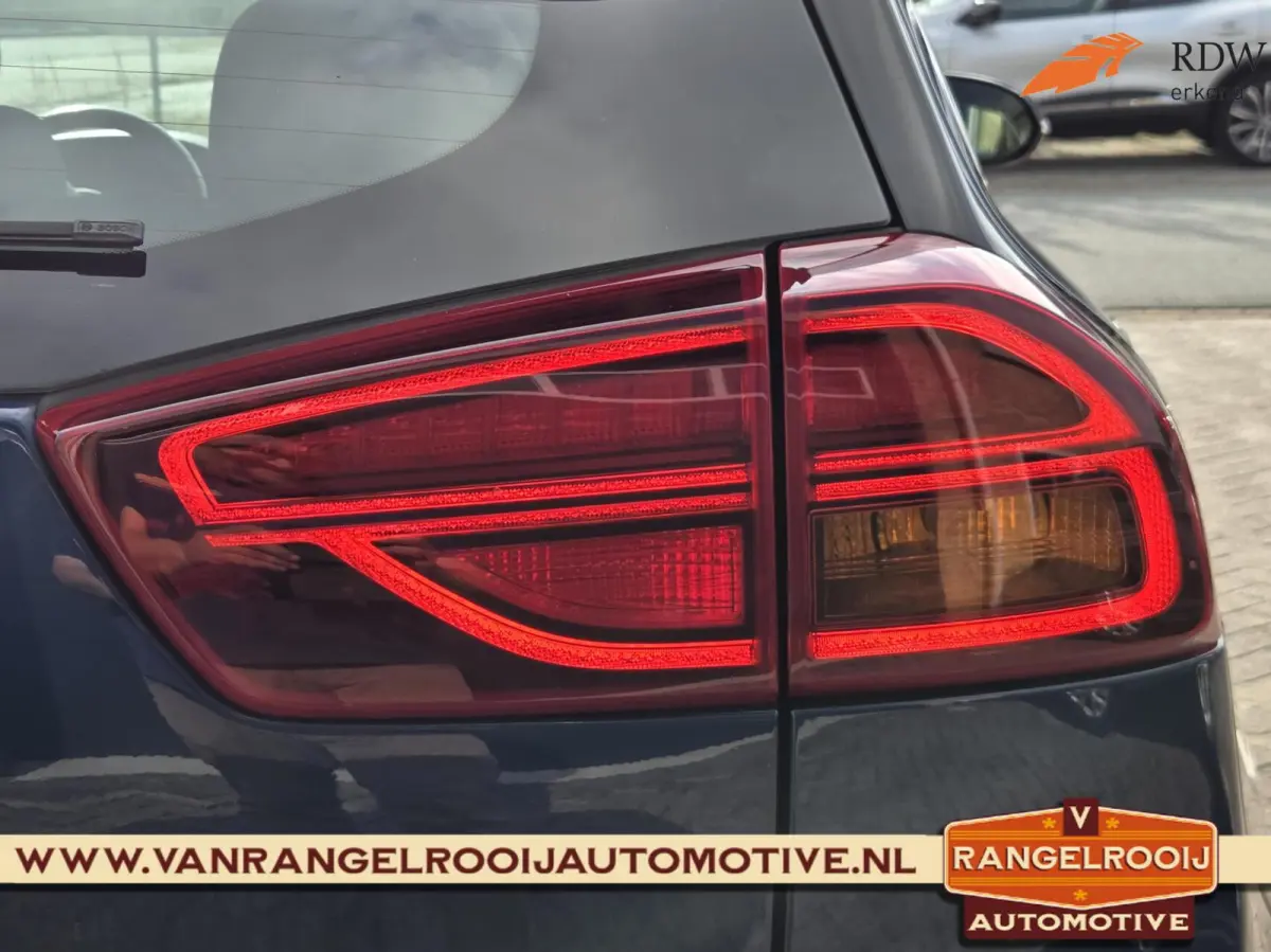 1.6 GDi Hybrid DynamicLine, ACC, camera, carplay, lane assist