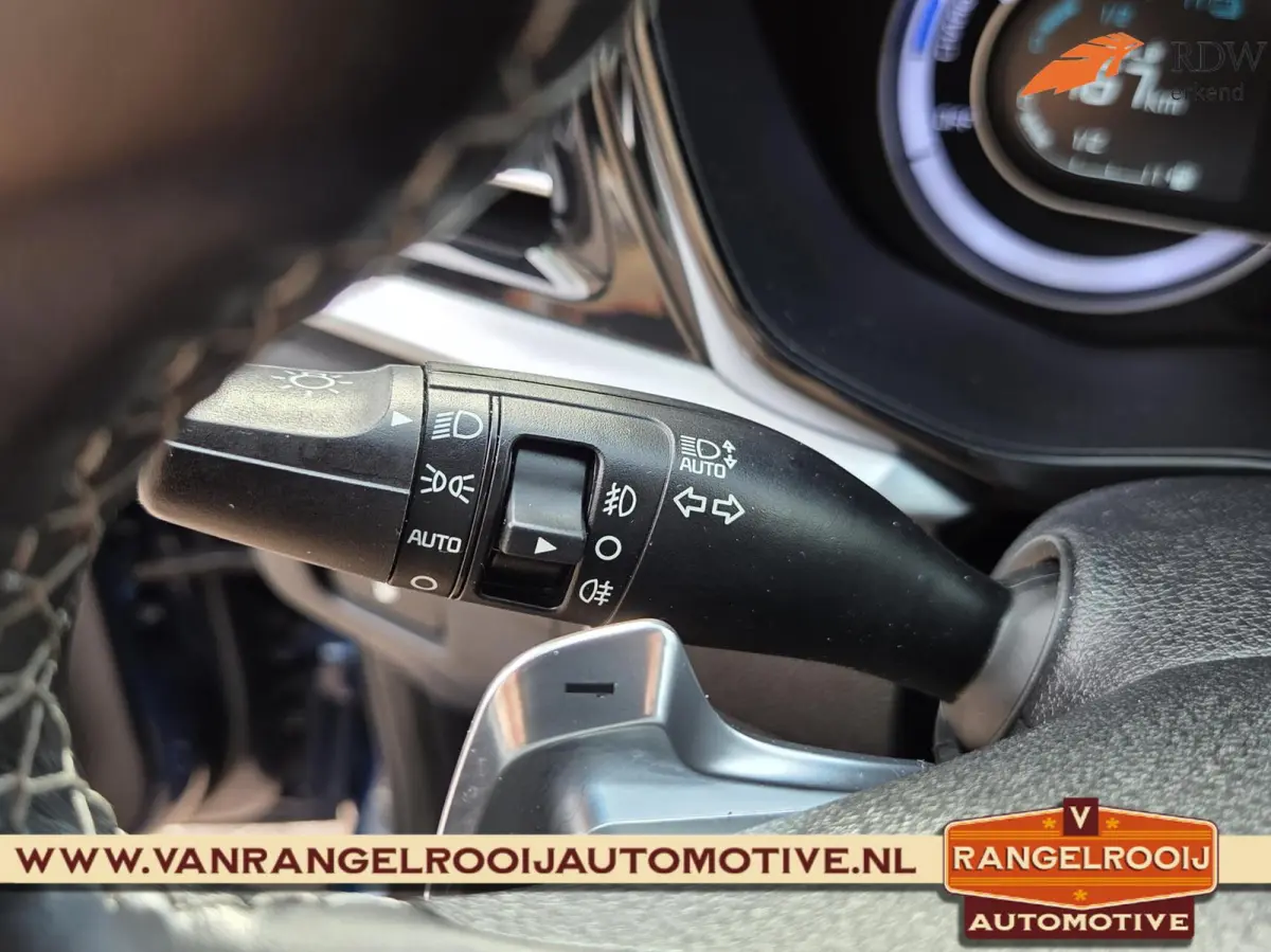 1.6 GDi Hybrid DynamicLine, ACC, camera, carplay, lane assist