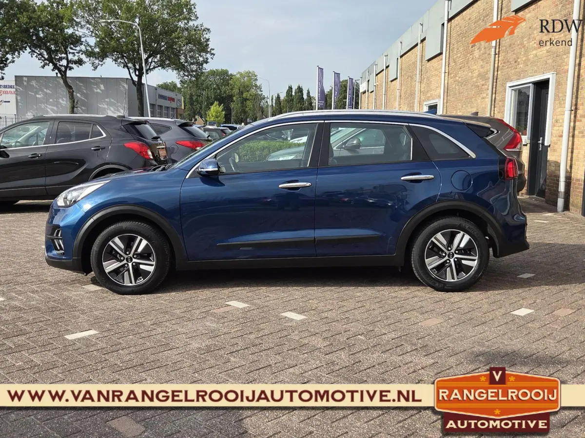 1.6 GDi Hybrid DynamicLine, ACC, camera, carplay, lane assist