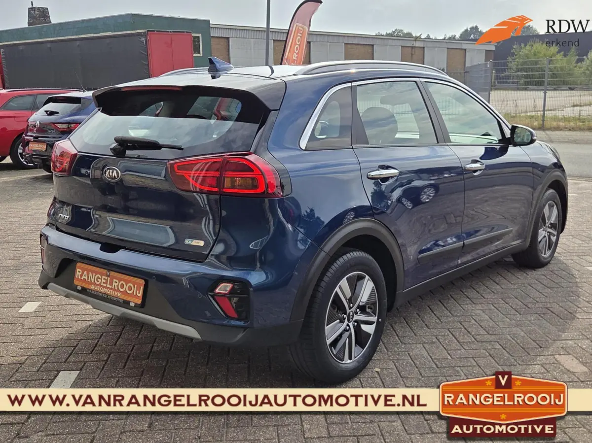 1.6 GDi Hybrid DynamicLine, ACC, camera, carplay, lane assist