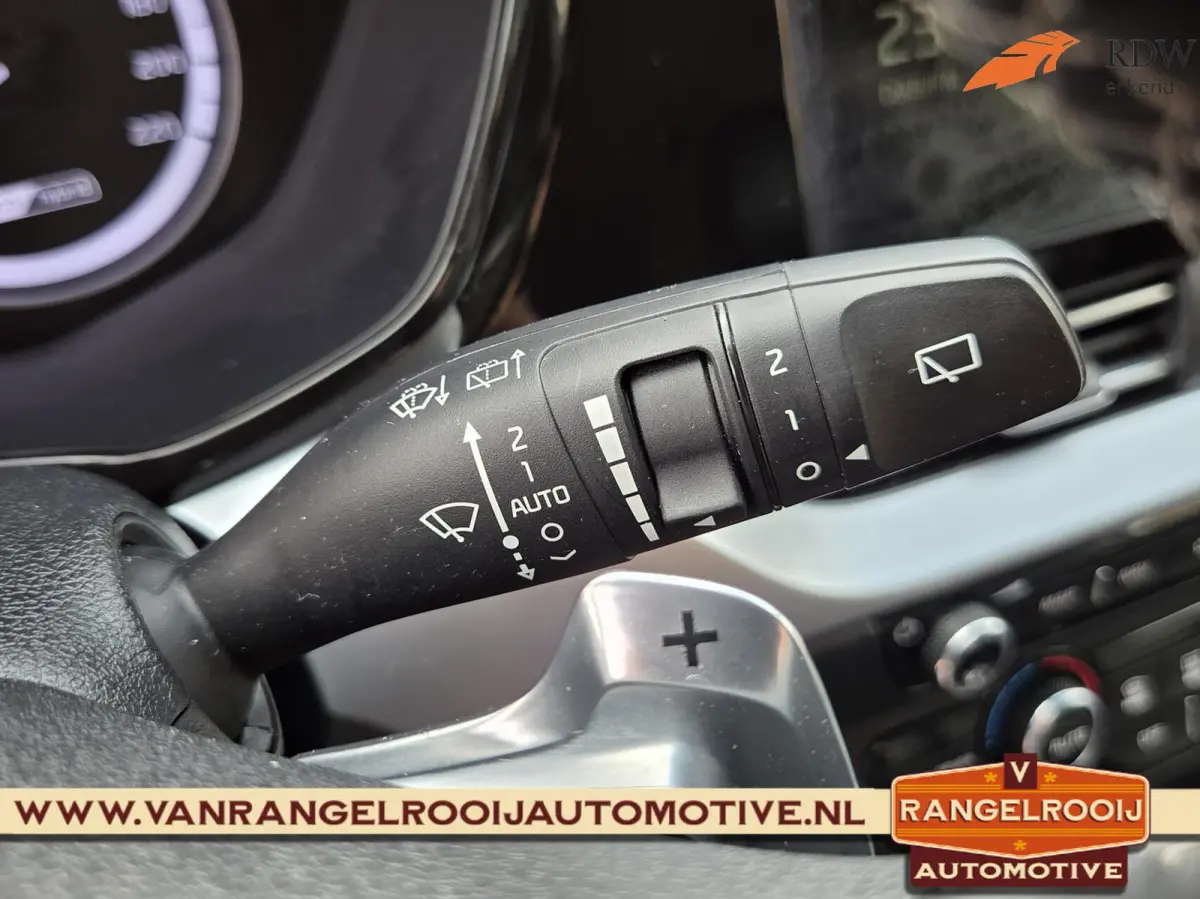 1.6 GDi Hybrid DynamicLine, ACC, camera, carplay, lane assist