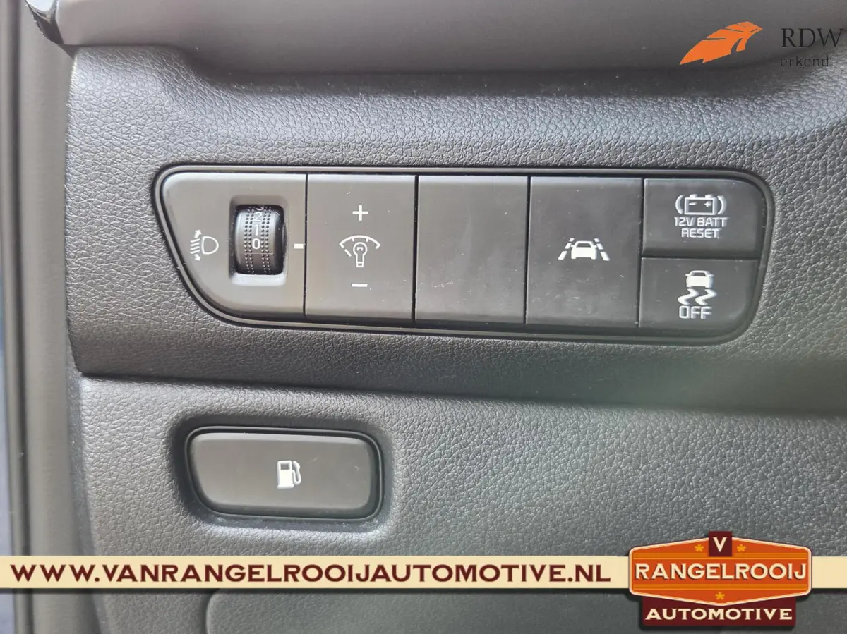 1.6 GDi Hybrid DynamicLine, ACC, camera, carplay, lane assist