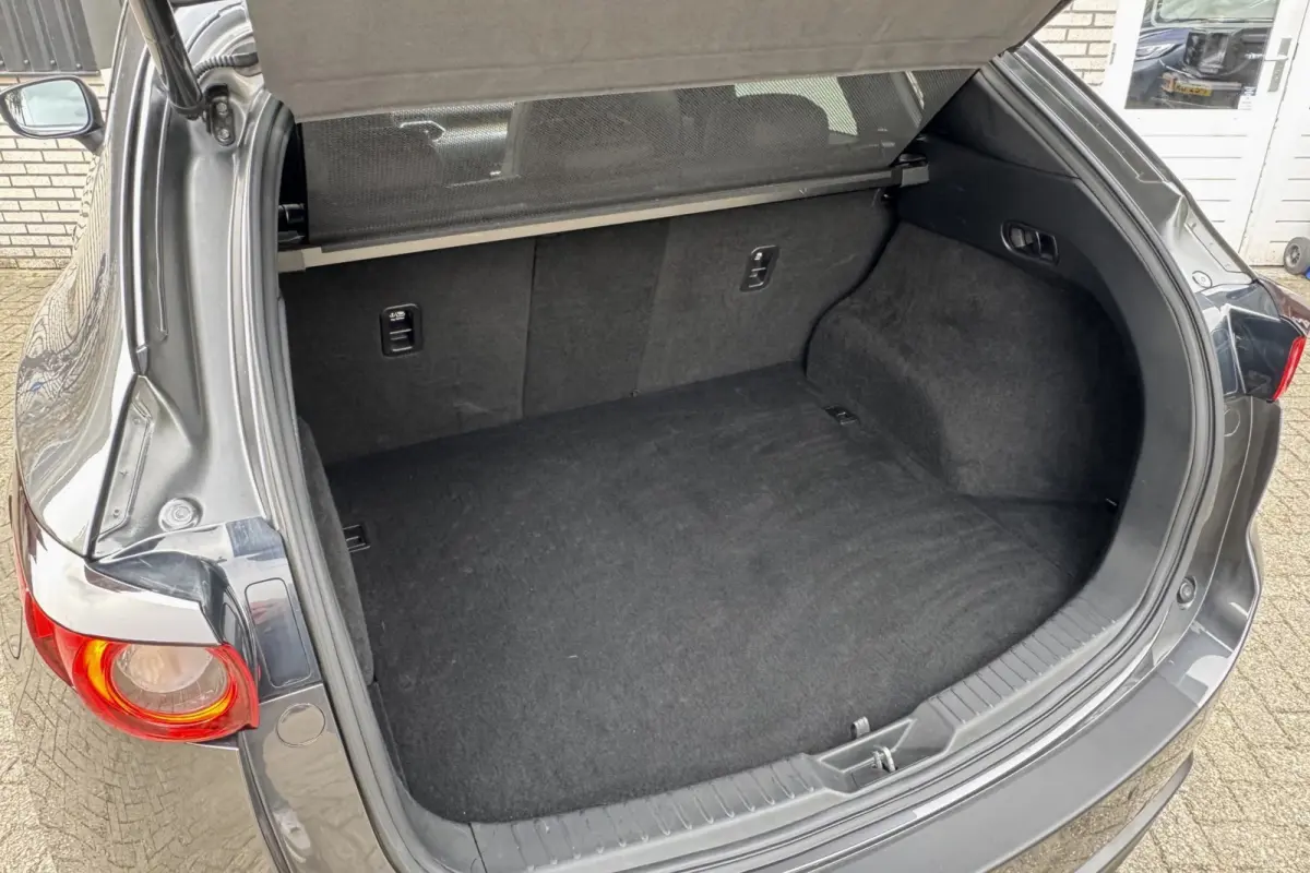 2.5 SkyActiv-G 194 Signature Schuifdak Trekhaak Leder ACC ´19