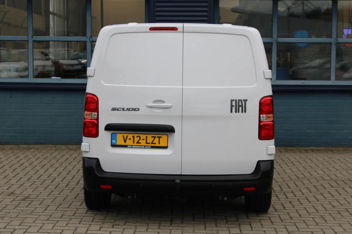 L2 2.0 Diesel 145 PK | 8 JAAR GARANTIE | TREKHAAK | CAMERA | NAVI | BETIMMERING | DRAADLOOS CARLAY