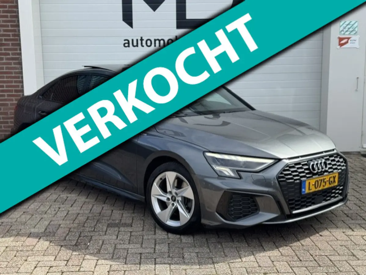 30 TFSI S edition -Panorama-Virtual-Matrix