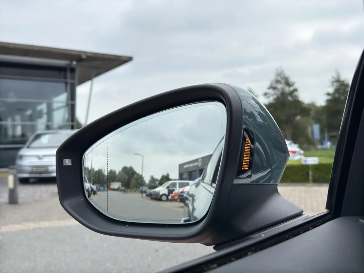 1.5 eHybrid Elegance Business | 272Pk | Trekhaak | 360cam | Verw. voorruit |