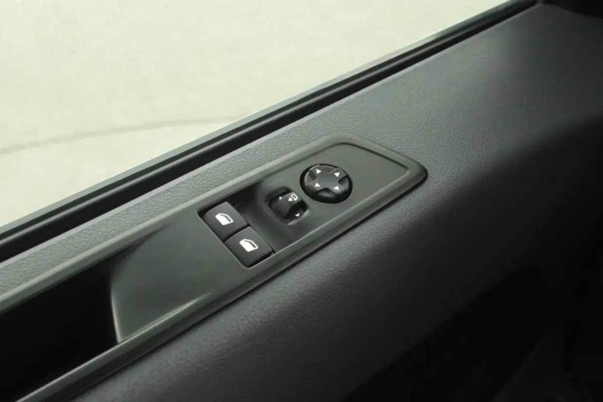 75 kWh L2H1 Long Range | Snelladen | SOH 90% | Airco | Cruise | Camera | 3 Zits | 2xSchuifdeur | Carplay