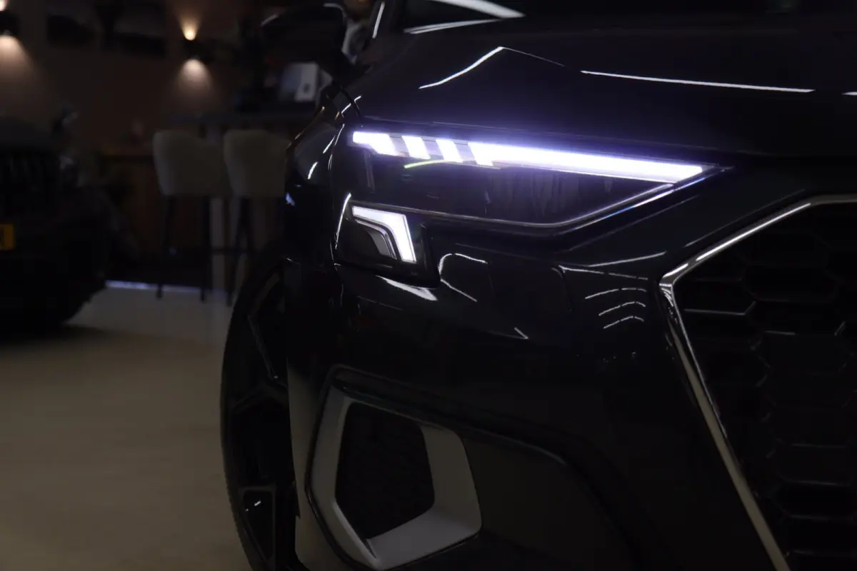30 TFSI Business edition NAP /CARPLAY/ACC/LANEASSIST/REMASSIST/SFEERVER/VOL
