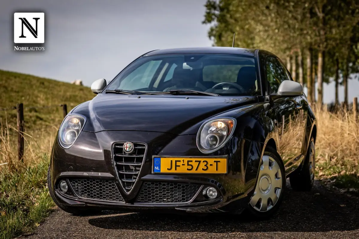 Alfa Romeo MiTo 2016 Benzine Handgeschakeld leasen