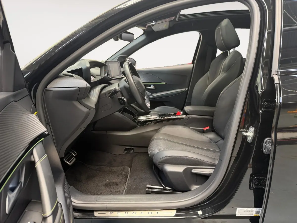 EV GT 350 50 kWh 100% SOH | STOELVERWARMING | ACHTERUITRIJCAMERA | GLASSROOF | 12 MAANDEN BOVAG GARANTIE |