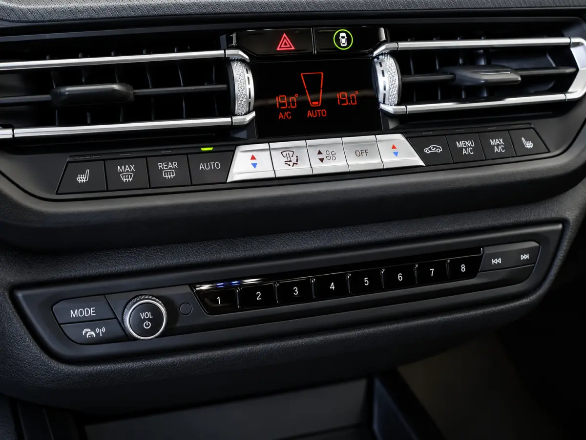 118i | M Sport. Pro | HuD | Harman Kardon | KUIPSTOELEN