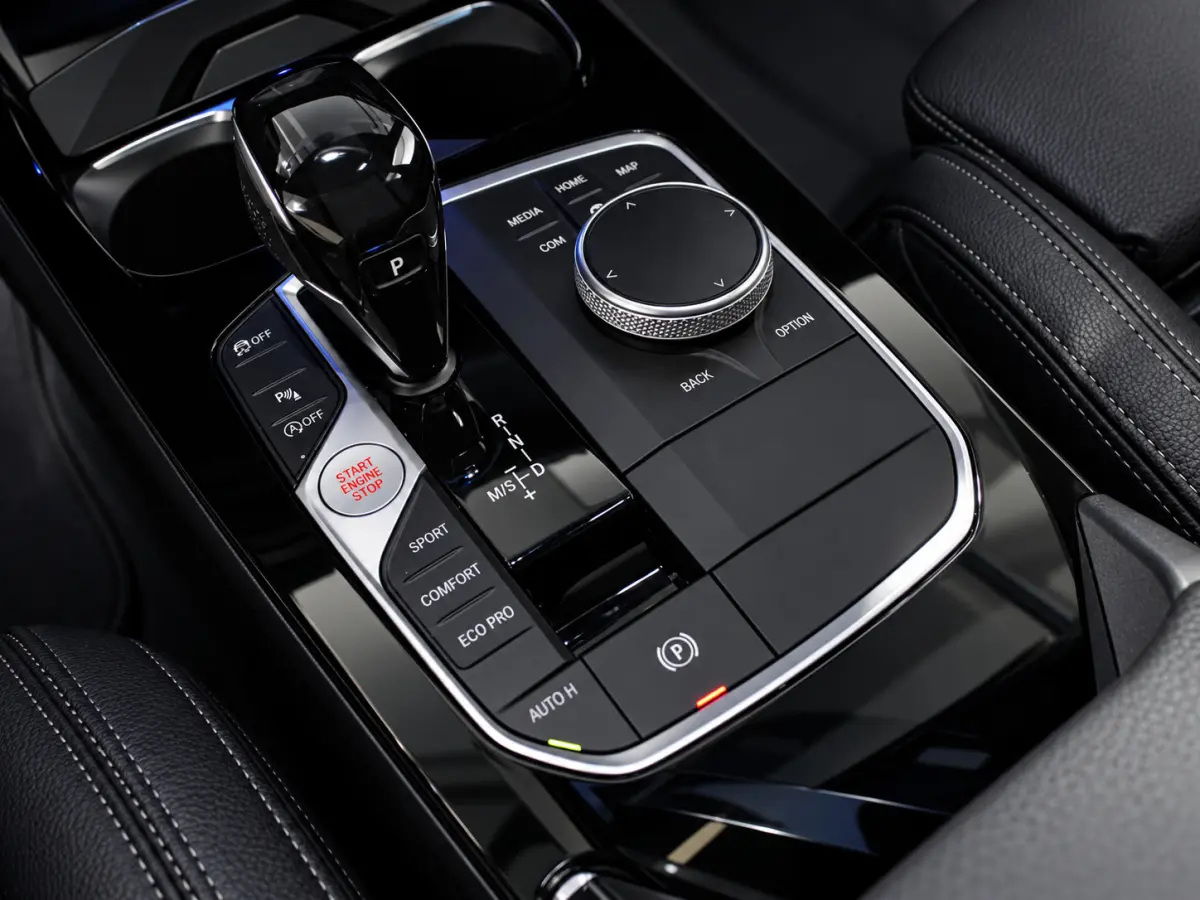 118i | M Sport. Pro | HuD | Harman Kardon | KUIPSTOELEN