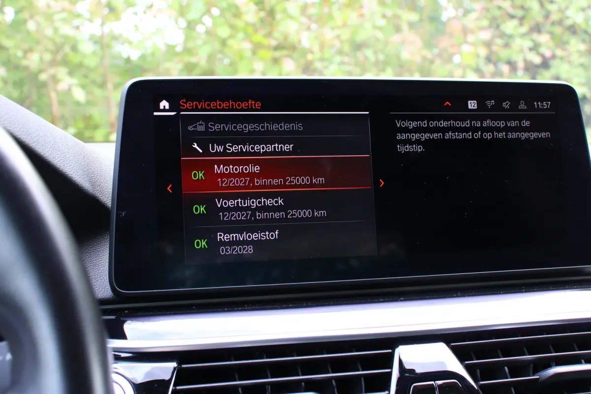 520i Business Edition Plus | NL-AUTO! | 1E EIGENAAR! | M-SPORT | CAMERA | CRUISE | STOELVERWARMING | ELEKTR. STOEL INCL. MEMORY | LEDER | ELEKTR. STUUR