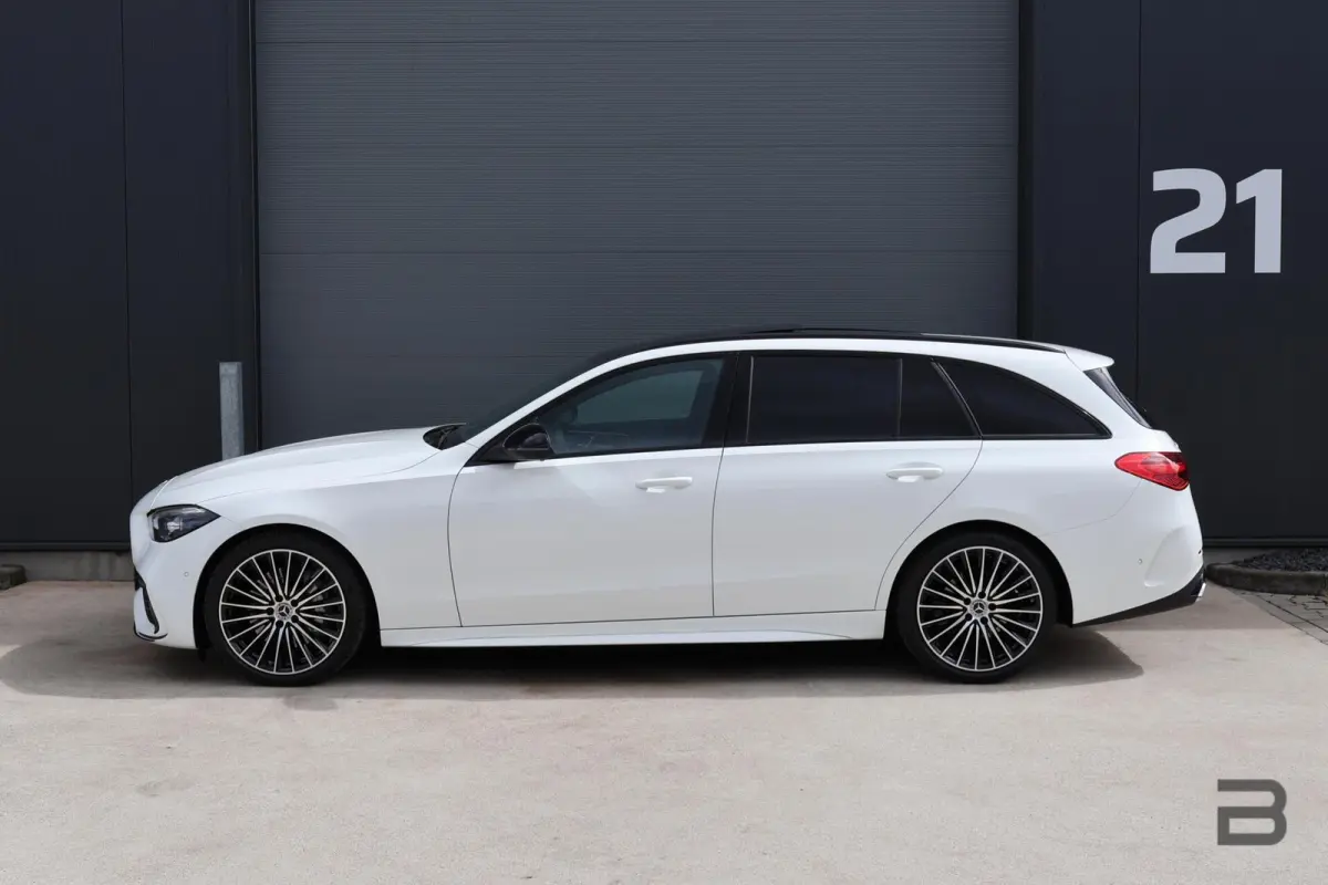 220 d AMG Line / Panoramadak / Memory Stoelen / Burmester Surround / Night Pakket / Trekhaak Wegklapbaar